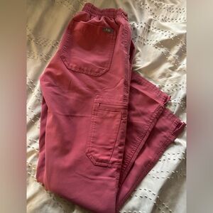 Figs Rose Scrub Pants